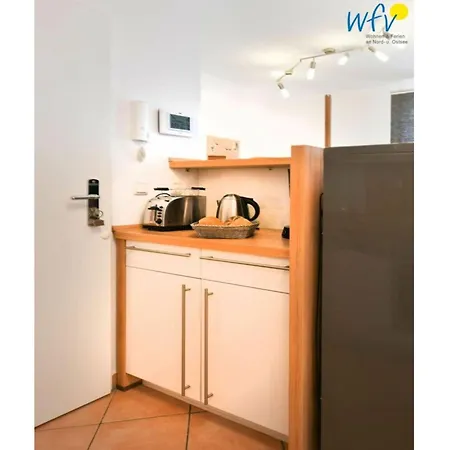 Cosy In With Balcony Appartement Binz